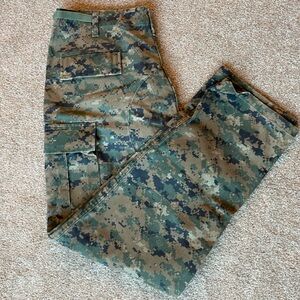 Men's Cargo Pants in Digital Woodland Camo